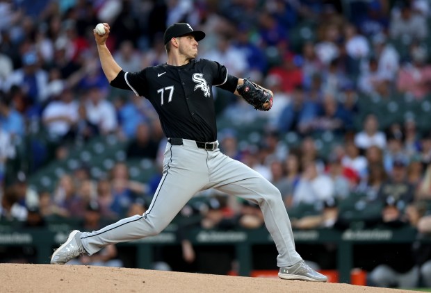 White Sox starter Chris Flexen delivers to the Cubs in the first inning on June 4, 2024, at Wrigley Field. (Chris Sweda/Chicago Tribune)