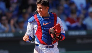 Miguel Amaya leaves game with left oblique strain