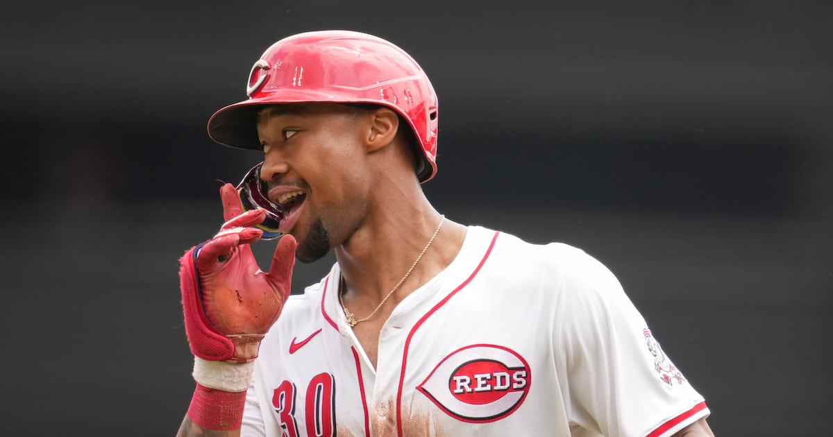 ‘Crisp’ Reds beat up White Sox, snap 3-game losing streak