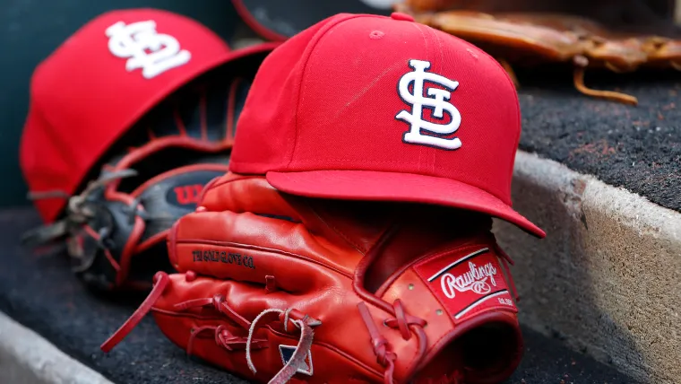 Cubs-Cardinals blockbuster trade idea ships $75 million 3-time All-Star to Chicago image