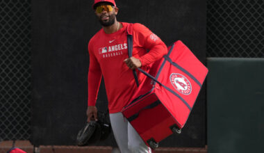 Dodgers Claim Chuckie Robinson, Move Tyler Glasnow To 60-Day IL