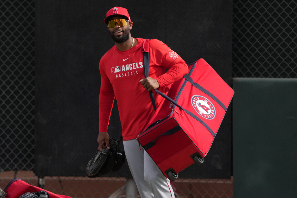 Dodgers Claim Chuckie Robinson, Move Tyler Glasnow To 60-Day IL