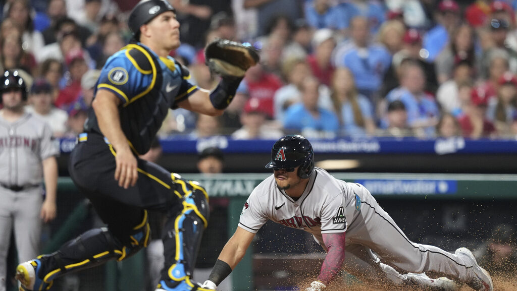 Diamondbacks blow lead after Merrill Kelly exits at Phillies