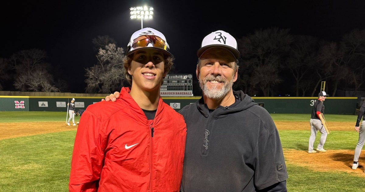 Byron Nelson father and Flower Mound Marcus son meet in baseball playoffs
