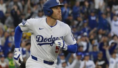 Watch: Freddie Freeman triple helps Los Angeles Dodgers dominate Miami Marlins