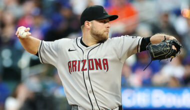 Diamondbacks pull Houdini in 9th inning to beat Mets