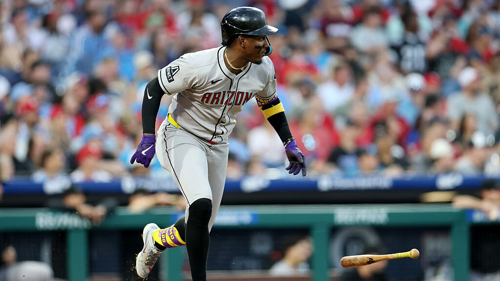 Diamondbacks put up 7 runs in 2 innings vs. Phillies