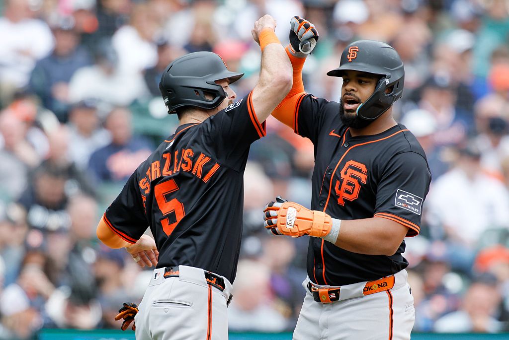 San Francisco Giants look to correct offensive woes in Miami