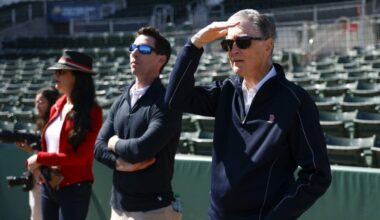 John Henry, Craig Breslow meet with Rafael Devers in Kansas City – NBC Sports Boston