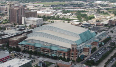 Houston Astros’ Minute Maid Park renamed Daikin Park in new 15-year deal – Houston Public Media
