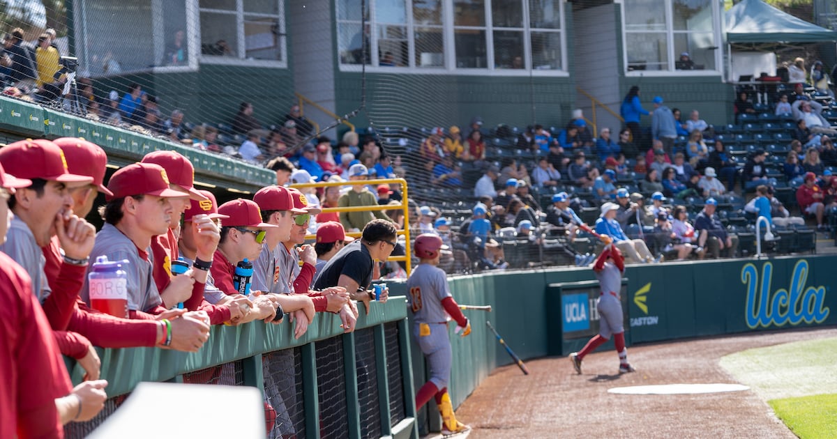 USC baseball takes rivalry series, bolsters postseason bid – Annenberg Media