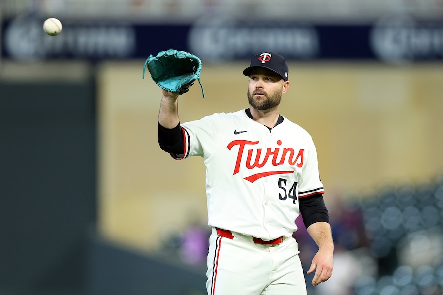 Danny Coulombe: Former Oriole is thriving in Twins’ bullpen