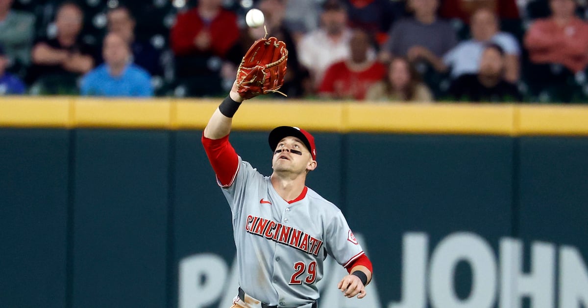 Reds hang on for 4-3 win, lose Hunter Greene to groin injury