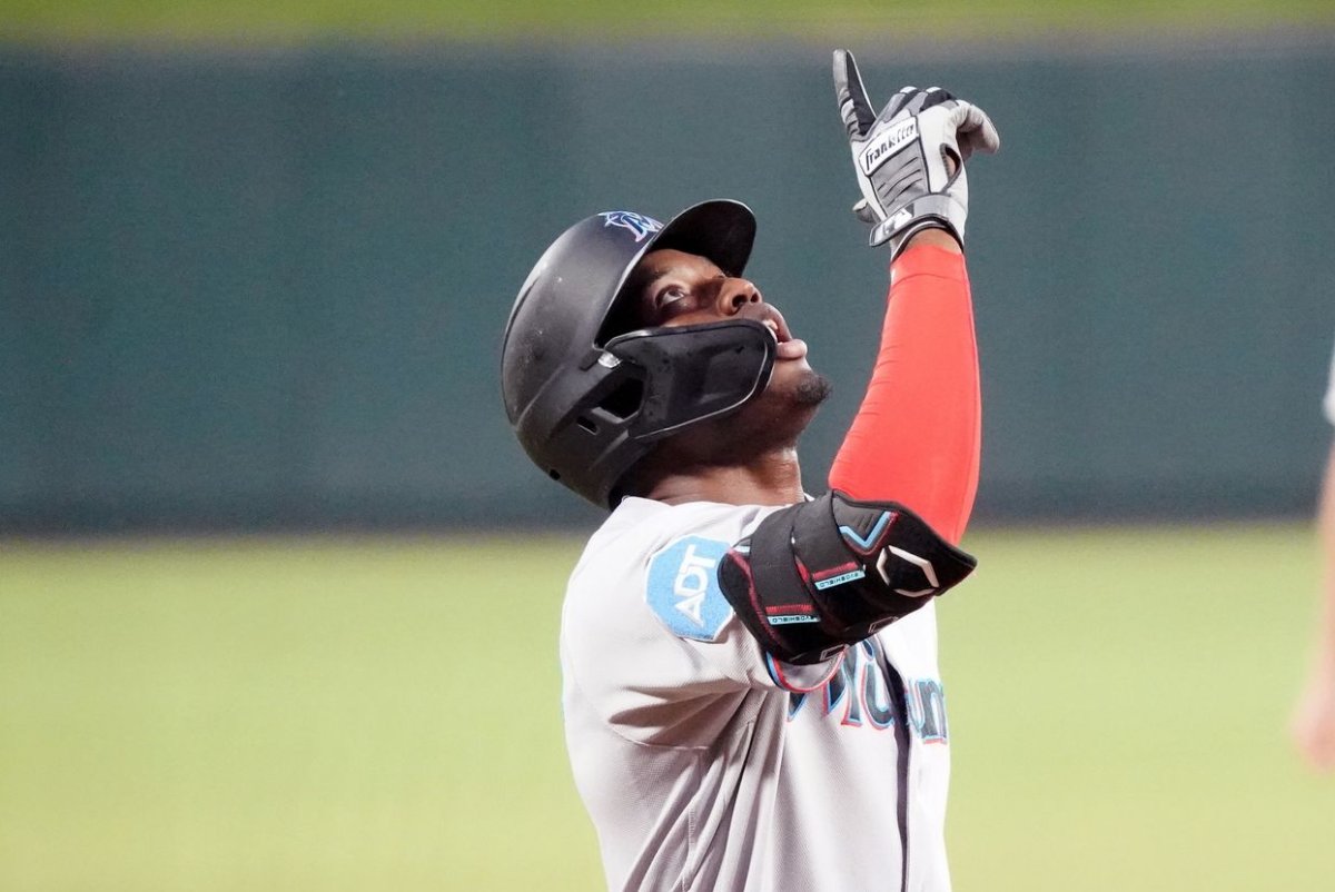 Marlins overcome Ohtani blast, snap skid with walk-off win vs. Dodgers
