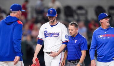 Texas Rangers reliever Chris Martin exits game with elbow tightness