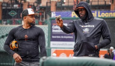 Félix Bautista: Orioles closer goes out of his way to help rookie reliever