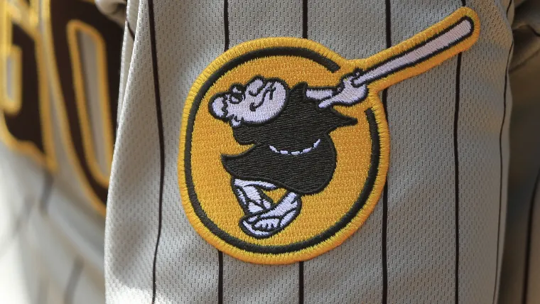 Padres trade idea replaces Jason Heyward with $56 million All-Star image