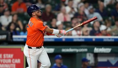 Isaac Paredes homers in bottom of the 9th inning to lift Astros to 2-1 win over Royals
