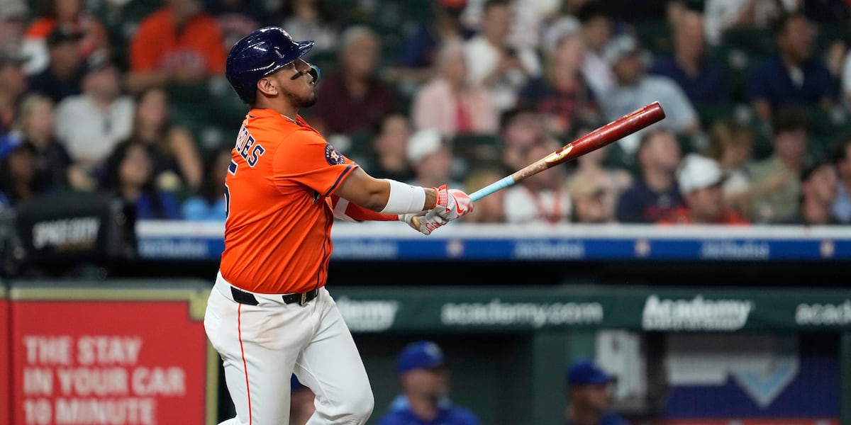 Isaac Paredes homers in bottom of the 9th inning to lift Astros to 2-1 win over Royals