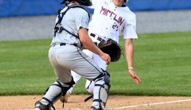 Top-seed Gov. Mifflin moves on