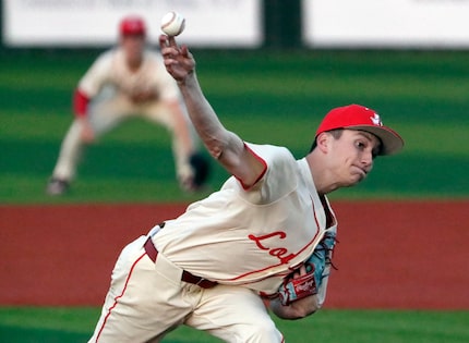 Lovejoy High School pitcher Tyler Scarborough (11) delivers a pitch in the second inning as...