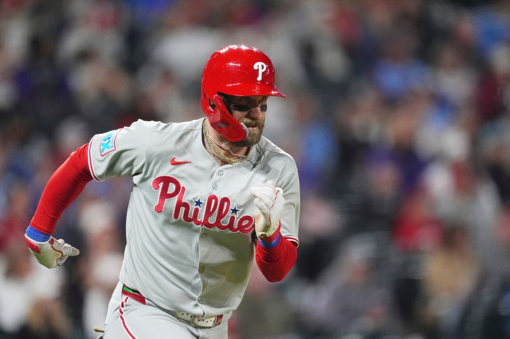 Phillies beat Rockies 7-4 for 5th straight win