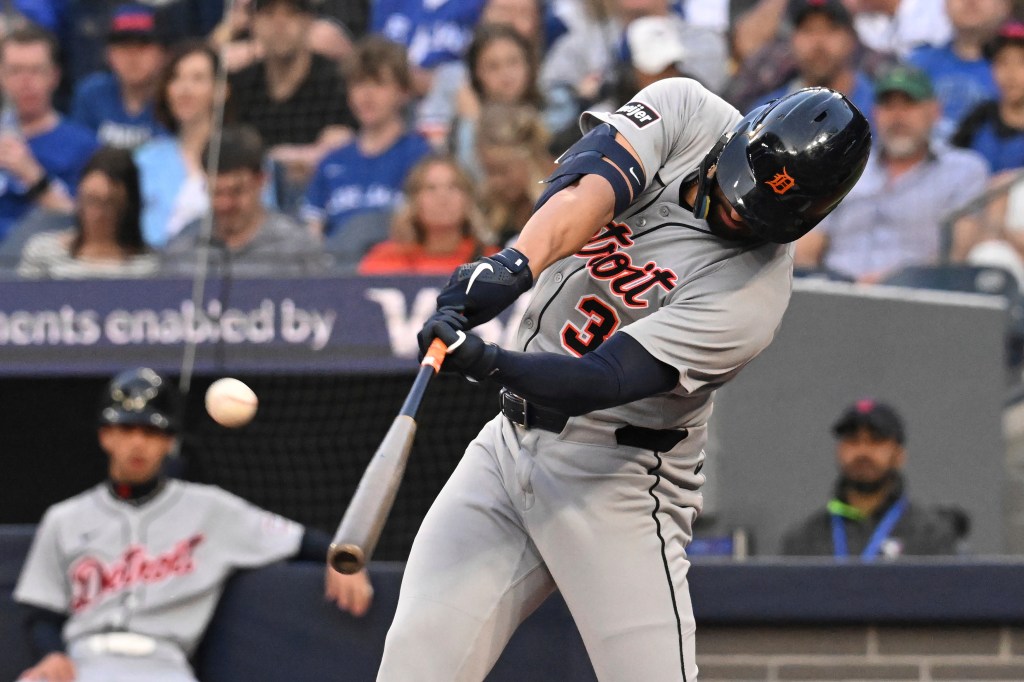 Tigers improve to 30-15, hit three homers to edge Blue Jays – Macomb Daily