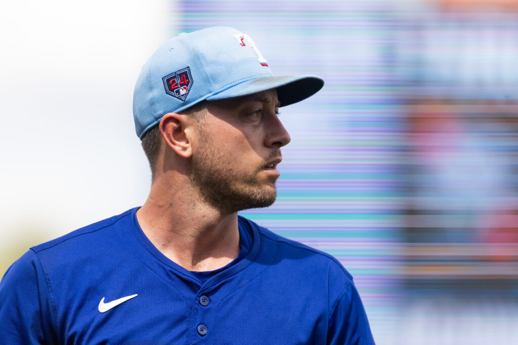 Nationals Sign Adrian Sampson To Minor League Deal