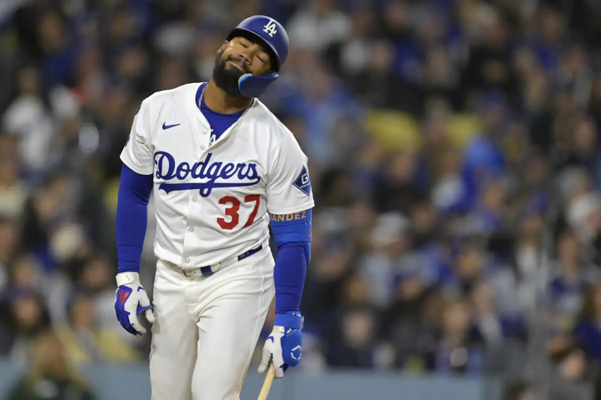 Dodgers Place Teoscar Hernandez on Injured List With Groin Strain, Call Up James Outman