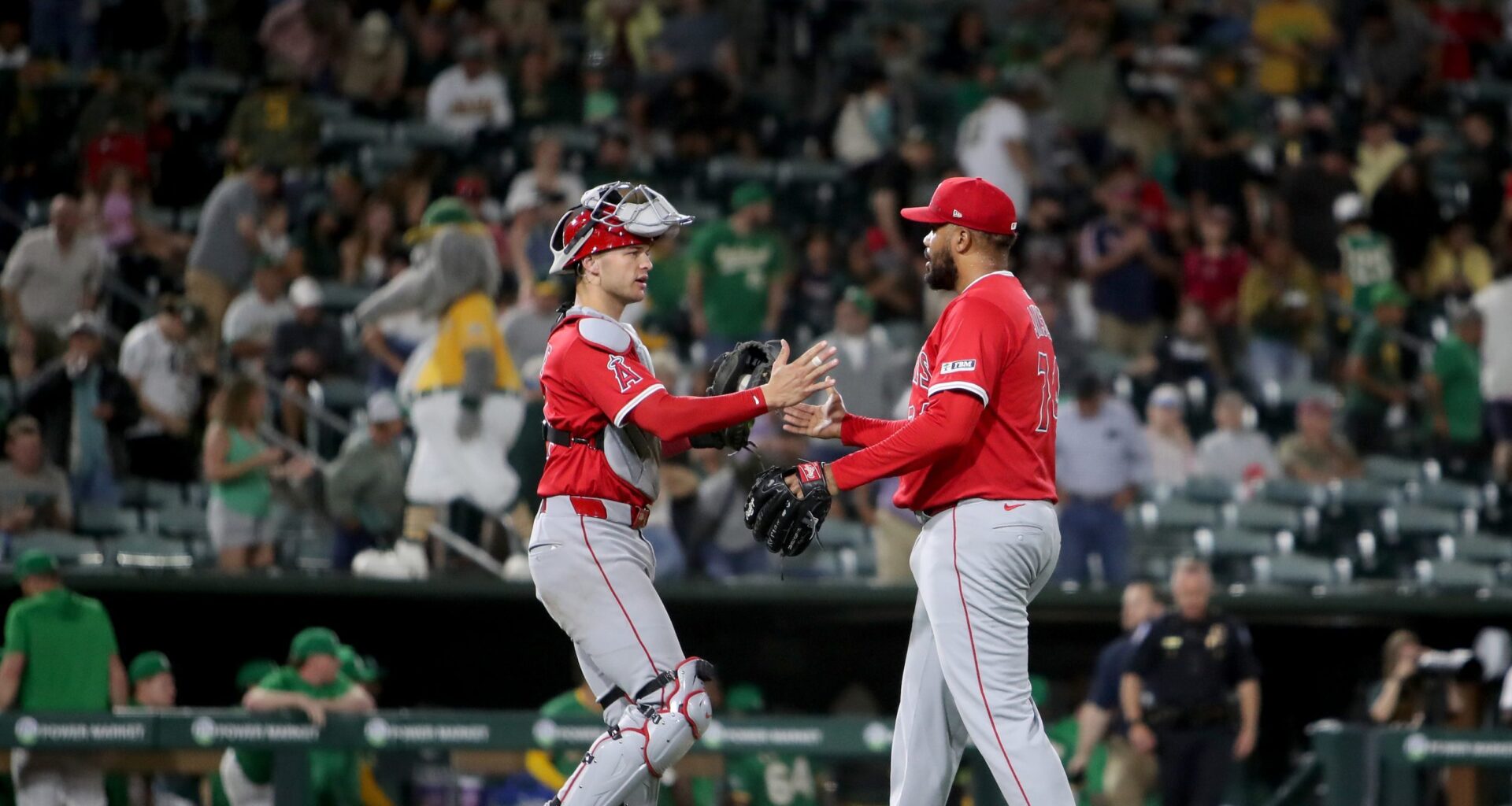 Angels announcers roast A’s temporary Sacramento home