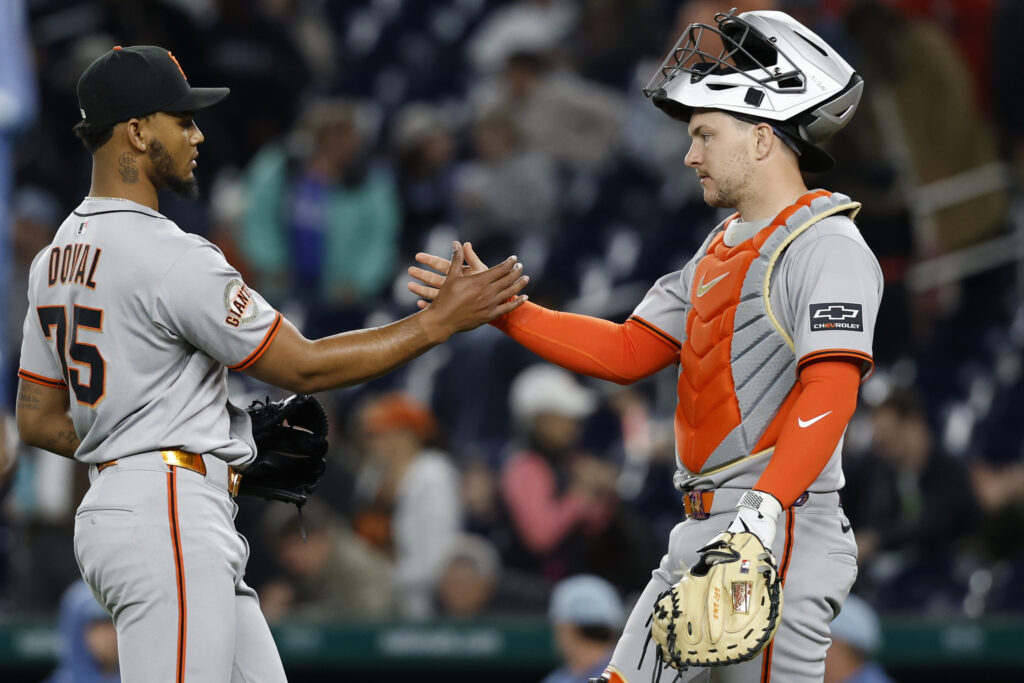 Giants Moving Camilo Doval Back To Closer Role