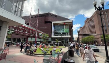 Timberwolves, Twins games mean big bucks for businesses downtown