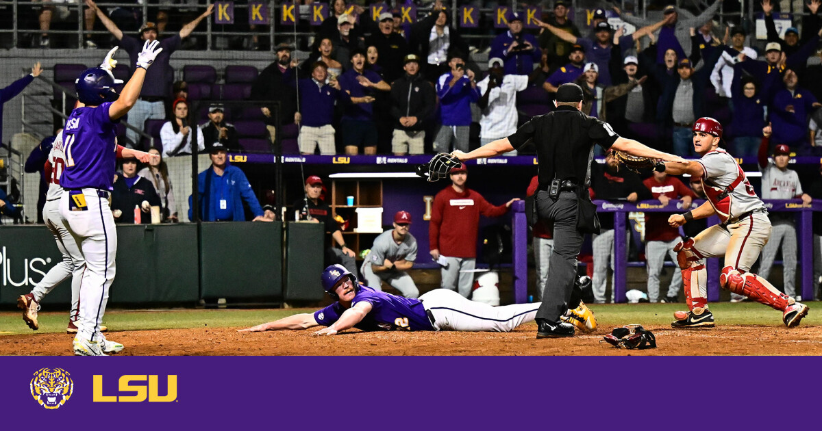 Tigers Walk Off Series Opener Against Arkansas, 5-4 – LSU