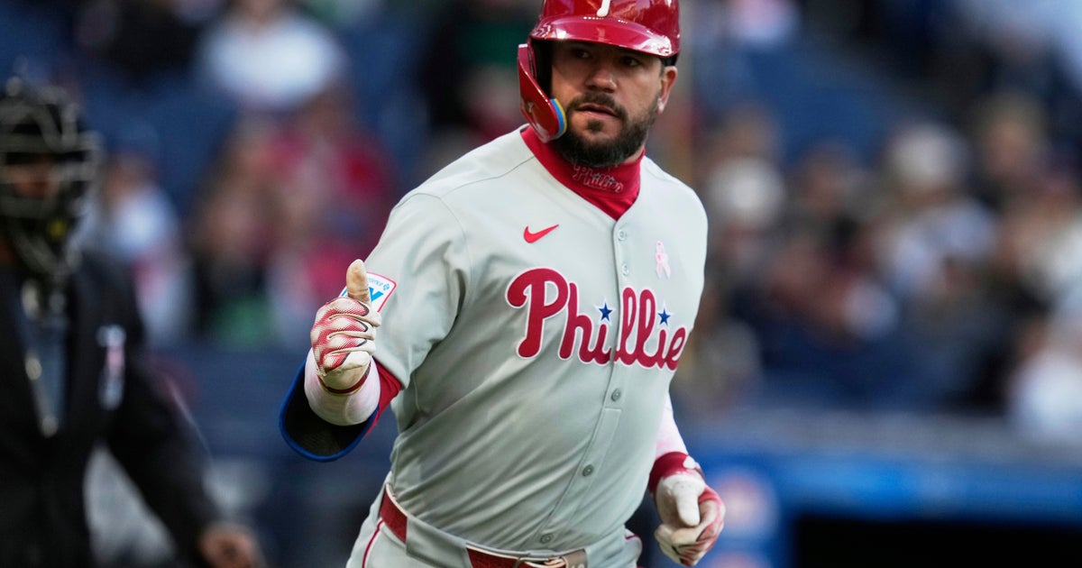 Kyle Schwarber hits 2 homers, Zack Wheeler strikes out 8 as Philadelphia Phillies beat Guardians
