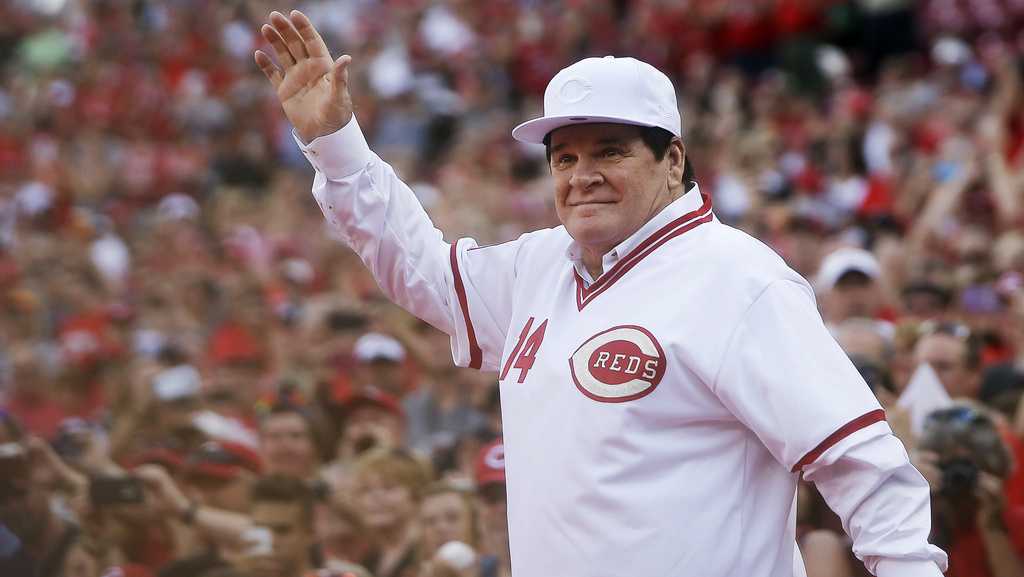 MLB reinstates Pete Rose and Shoeless Joe Jackson