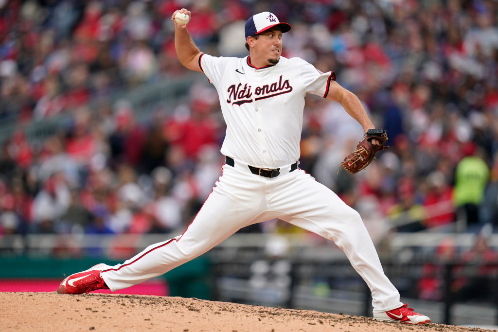 Bell continues to sit with groin issue, Law throws again and more notes (game postponed)