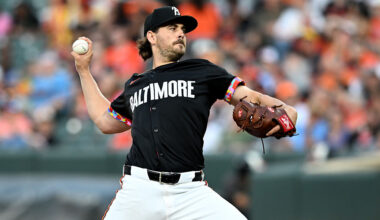 Kremer refuses to leave after liner off leg, O'Hearn hits two-run homer in 3-0 win