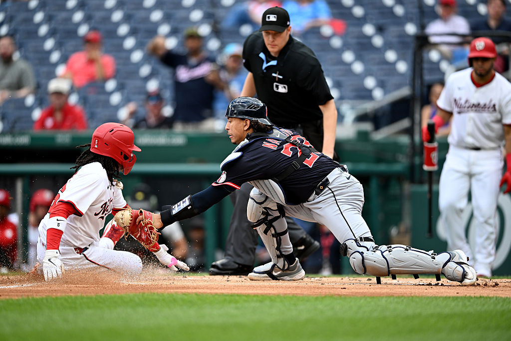 Nats overcome bullpen woes to win wild game