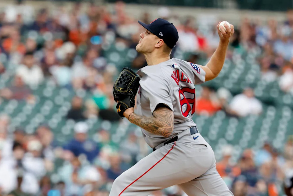 Boston Red Sox pitcher Tanner Houck (89) pitches in the first inning against the Detroit Tigers at Comerica Park.Rick Osentoski-Imagn Images