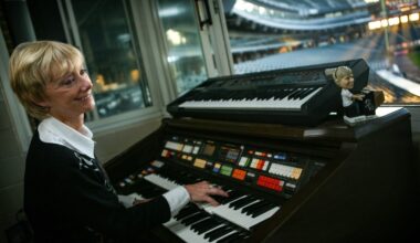 Nancy Faust back at Chicago White Sox games after 15-year absence