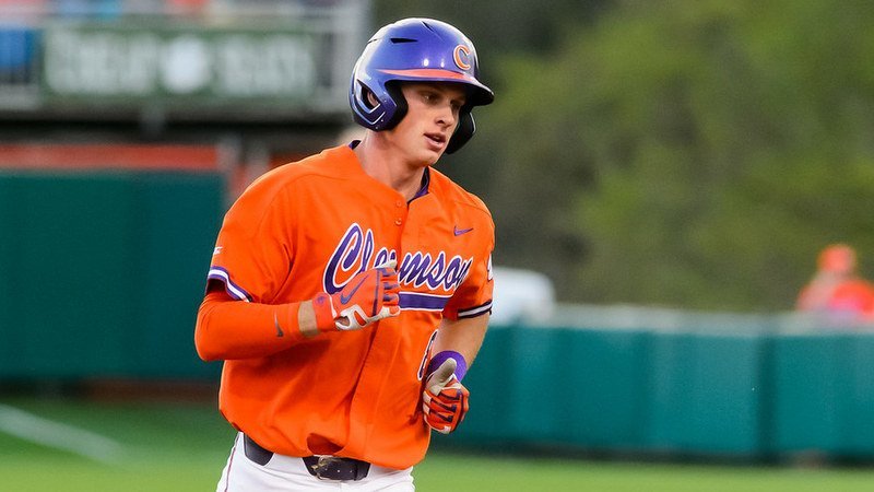 Davidson was an MLB draft first-round pick in the 2019 season for the A's, at No. 29 overall.