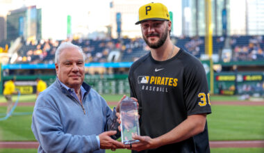 MLB: APR 18 Guardians at Pirates