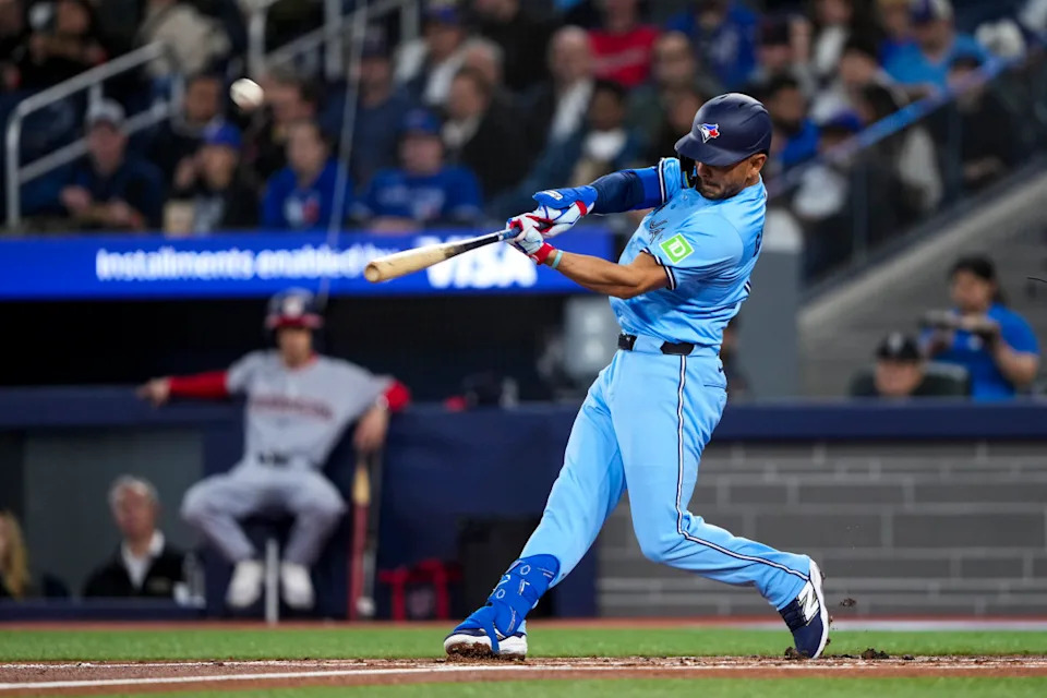 Toronto Blue Jays second base Andres Gimenez (0)© Kevin Sousa-Imagn Images