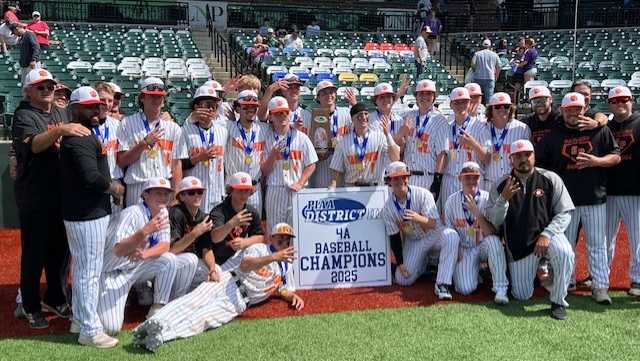 East Pennsboro baseball takes down Boiling Springs 2-1 in Class 4A championship