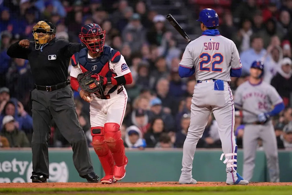 Juan Soto looks back as home plate umpire Laz Diaz calls him out on strikes in the third inning of the Mets’ 5-1 win over the Red Sox on May 21, 2025. AP