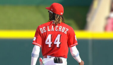 Two home runs from Elly De La Cruz leads the Reds to a 7-2 win