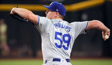 Los Angeles Dodgers pitcher Evan Phillips (59) pitches against the Arizona Diamondbacks during the ninth inning at Chase Field.