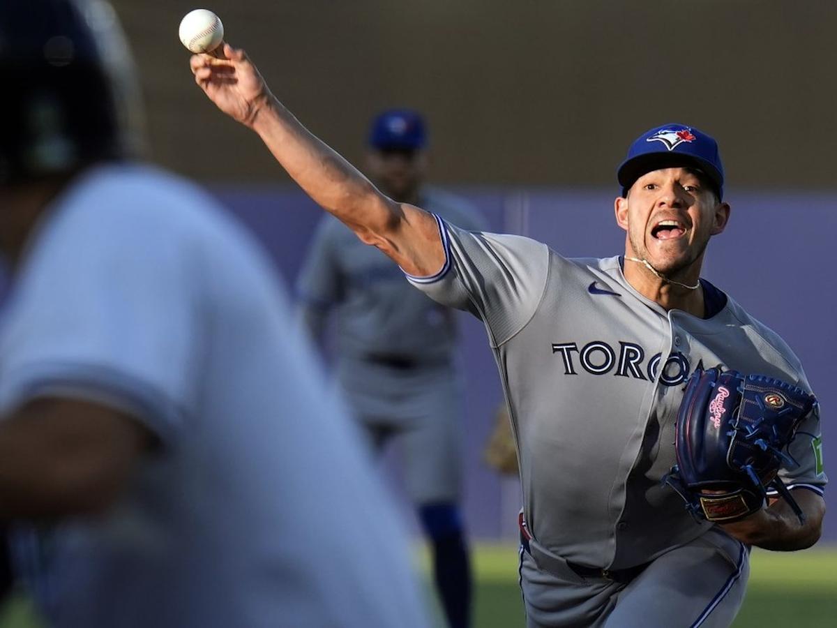 One wobbly first inning does in both Jose Berrios and punchless Blue Jays