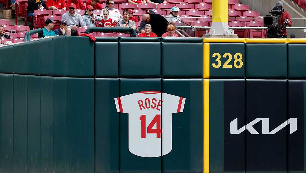 Reds to honor the Hit King during Wednesday’s game