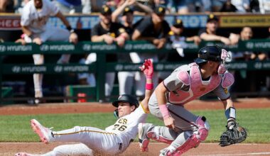 Joey Bart's hard ground ball in the bottom of the 9th gives Pirates a 4-3 win over Braves